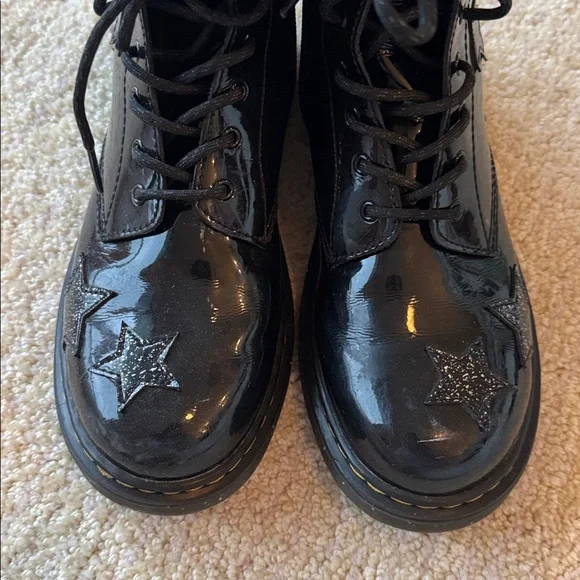 Doc Marten 1460 Glitter Star Patent Lace Up Boots in Black